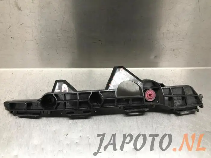 Stoßstangenstütze links hinten Toyota Rav-4