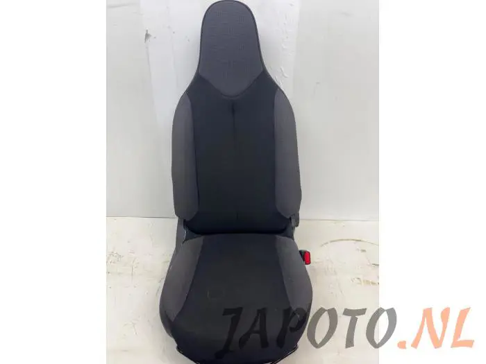 Sitz rechts Toyota Aygo