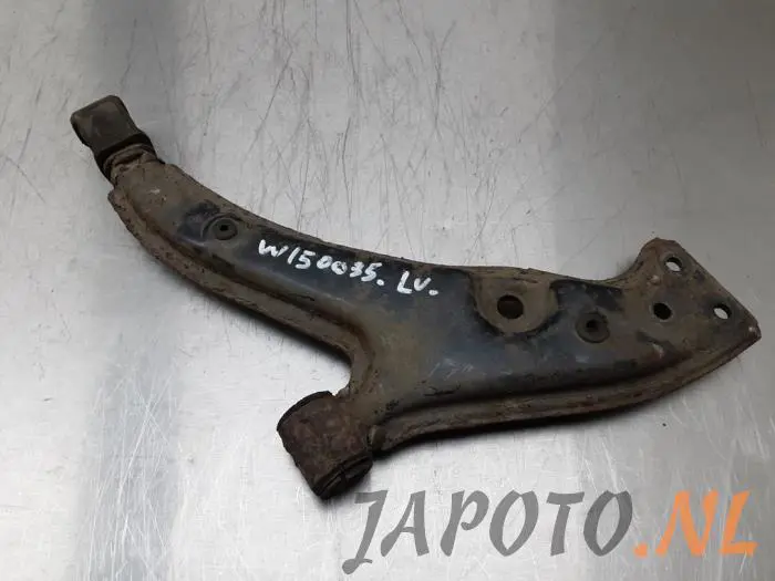 Querlenker unten links vorne Toyota Starlet